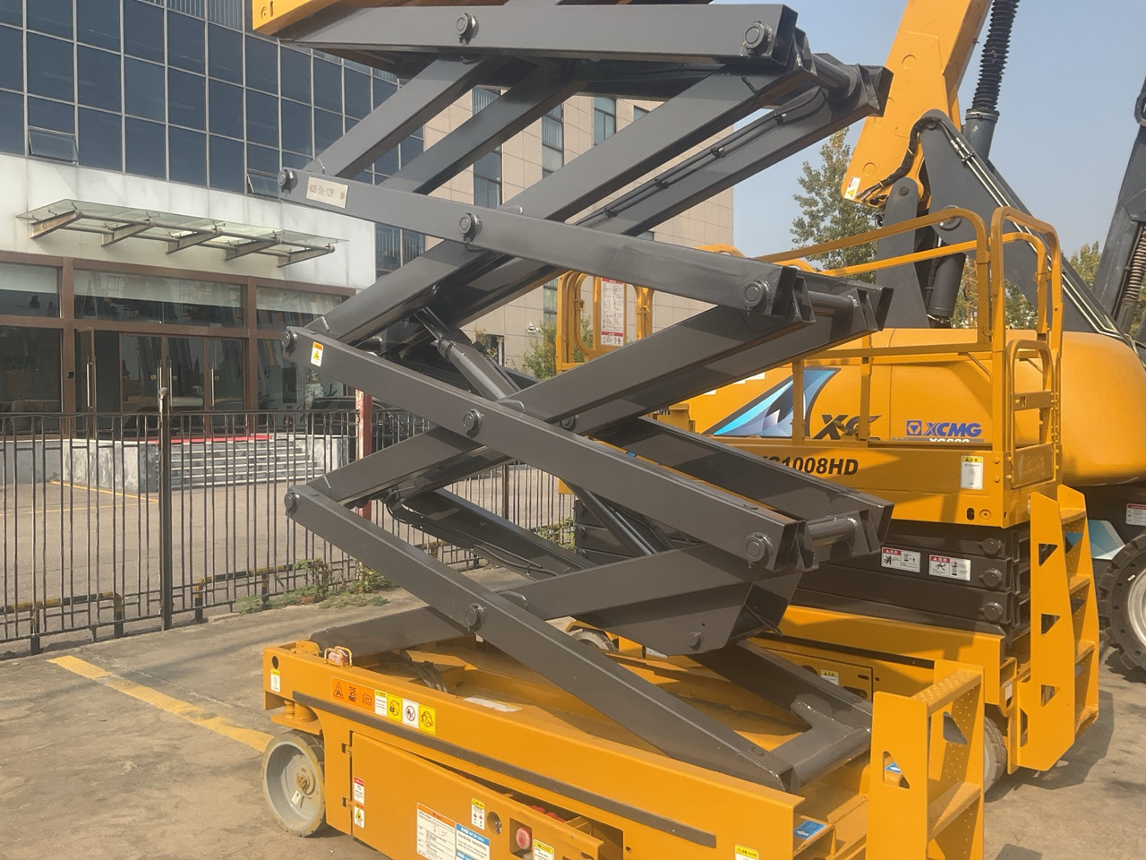 Plataforma de tijeras XCMG Official Used Aerial Work Platform Lift GTJZ0808 8m Hydraulic Scissor Lift Price: foto 10