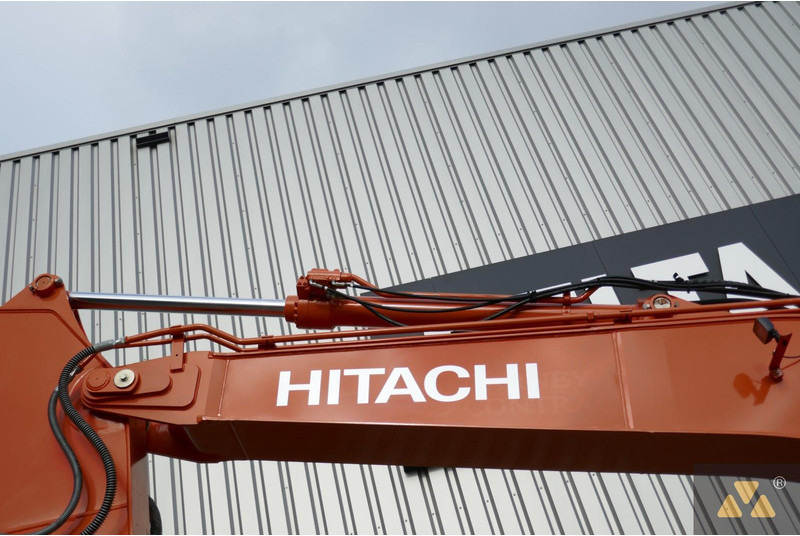 Excavadora de cadenas Hitachi ZX210LC-7: foto 15