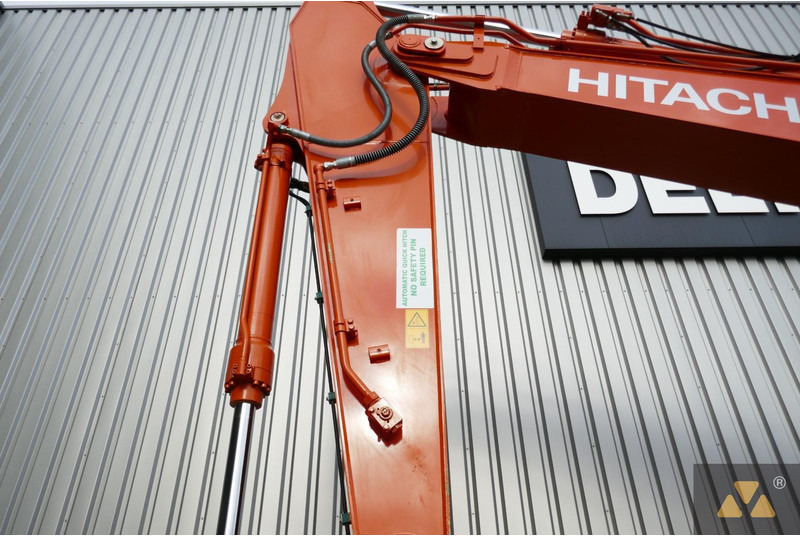 Excavadora de cadenas Hitachi ZX210LC-7: foto 16