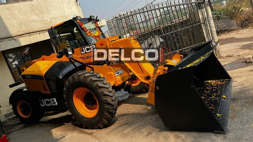 Manipulador telescópico nuevo JCB 530-70: foto 8