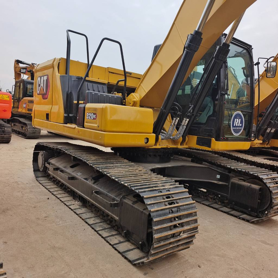 Excavadora de cadenas CAT 320GC: foto 13