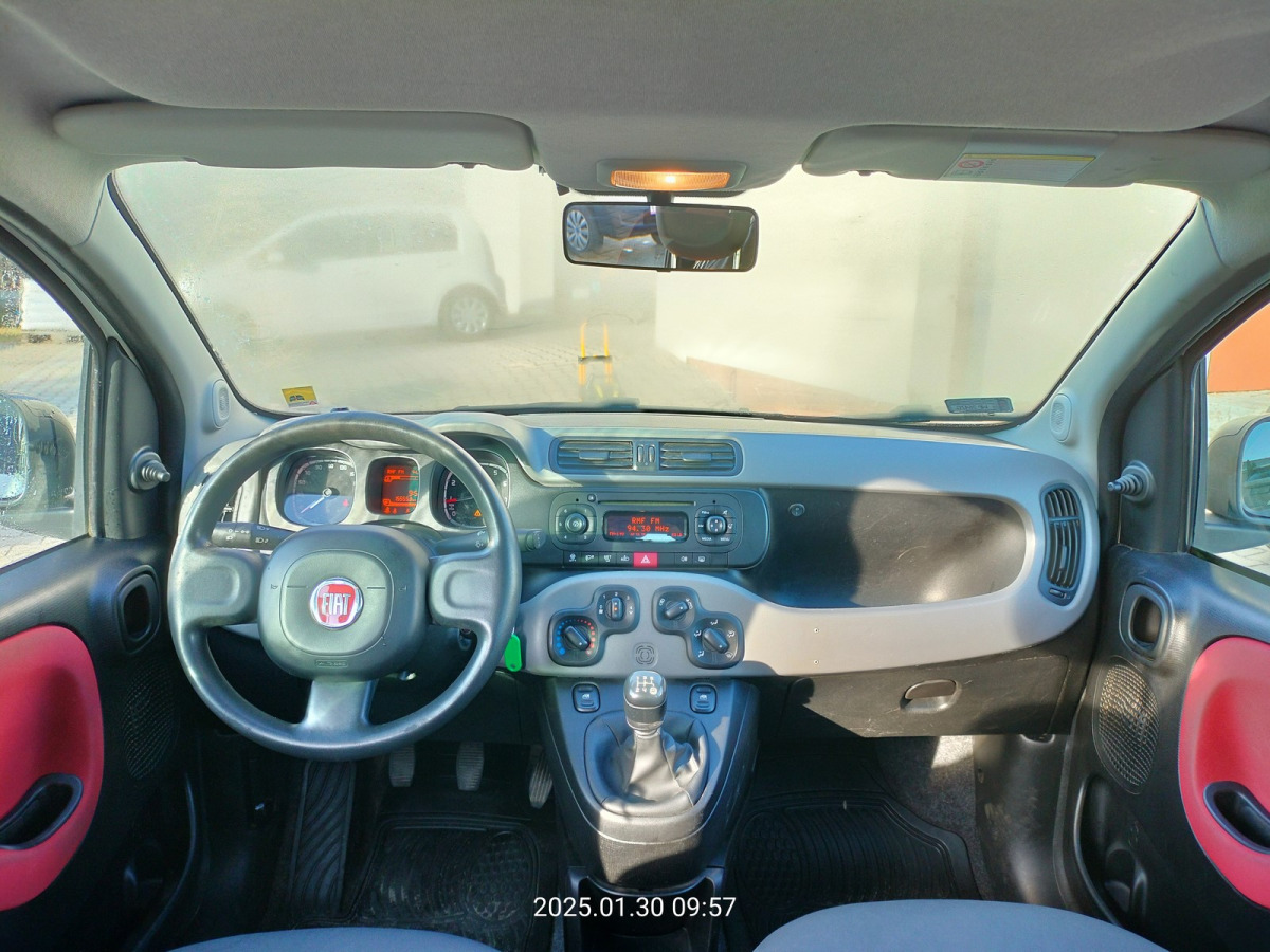 Coche FIAT PANDA HATCHBACK: foto 9