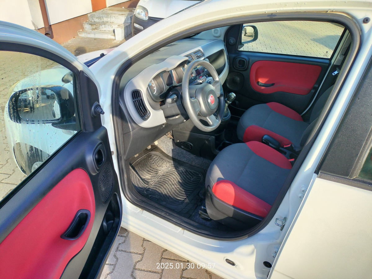 Coche FIAT PANDA HATCHBACK: foto 6