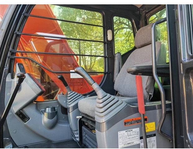 Excavadora de cadenas 2020 Hitachi ZA120: foto 15