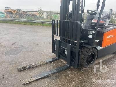 Carretilla elevadora eléctrica nuevo DOOSAN B30X-7 PLUS (Unused): foto 21