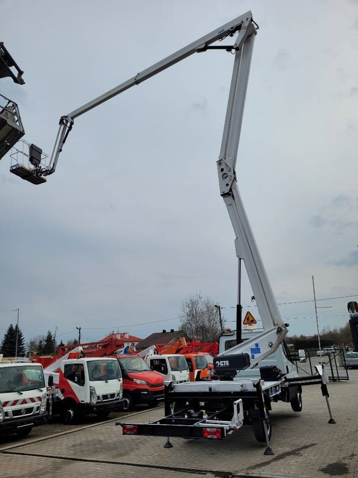 Camión con plataforma elevadora CTE ZED 23.3 JH - 23m Iveco 35S12 - bucket truck boom: foto 18