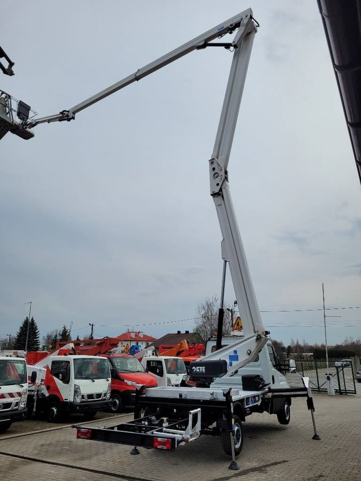 Camión con plataforma elevadora CTE ZED 23.3 JH - 23m Iveco 35S12 - bucket truck boom: foto 20