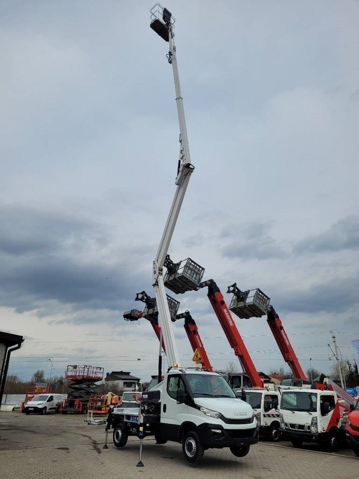 Camión con plataforma elevadora CTE ZED 23.3 JH - 23m Iveco 35S12 - bucket truck boom: foto 15