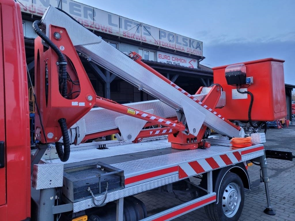 Camión con plataforma elevadora Multitel MX 170 - 17m Iveco Daily 35S11 - bucket truck boom: foto 14