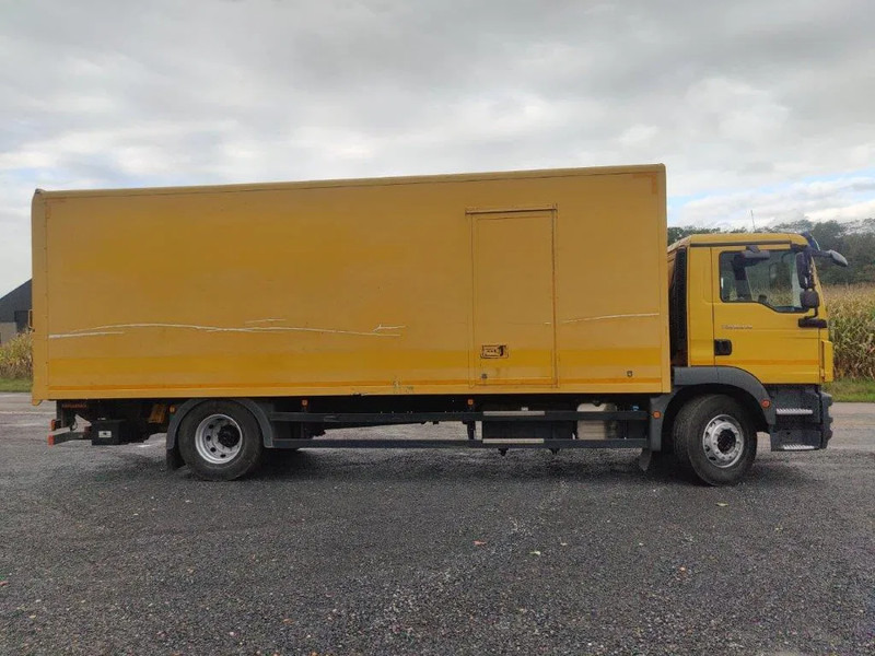 Camión caja cerrada MAN TGM 18.250 Euro 6 boxtruck: foto 7