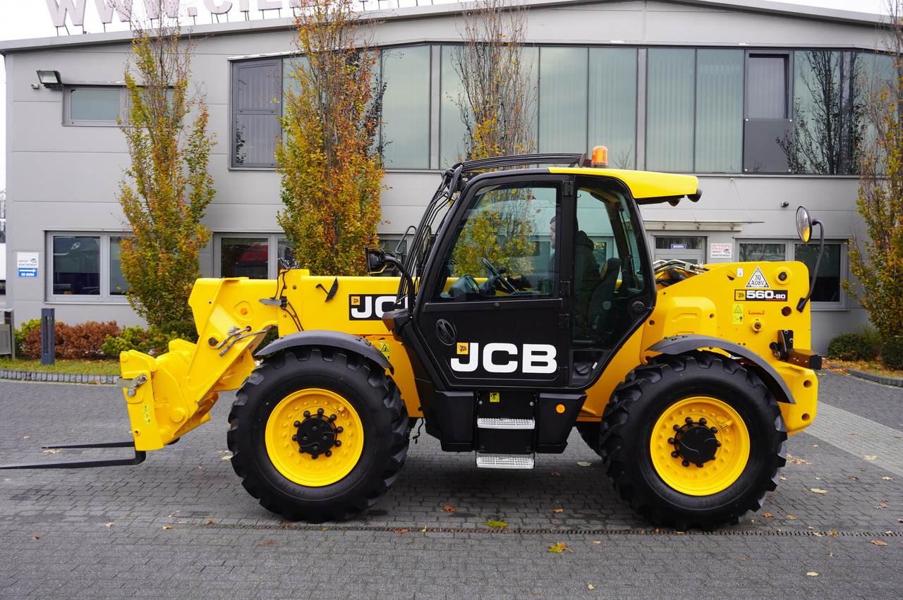 Arrendamiento de JCB 560-80 / 6 ton lifting capacity / power 146 HP JCB 560-80 / 6 ton lifting capacity / power 146 HP: foto 13