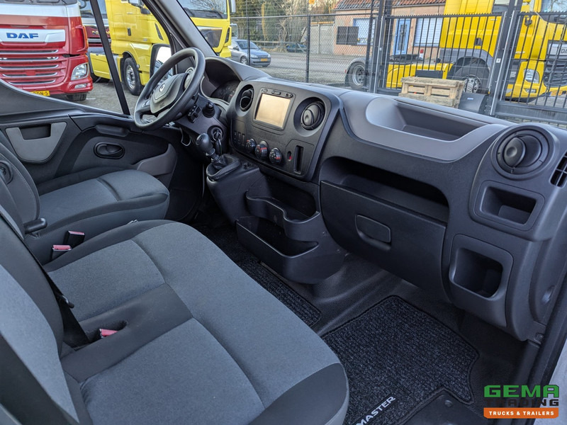 Arrendamiento de Renault Master  Euro6 - Bestelbus L1H2 - Handgeschakeld - Airco - Navigatie - Cruise Control Renault Master  Euro6 - Bestelbus L1H2 - Handgeschakeld - Airco - Navigatie - Cruise Control: foto 18