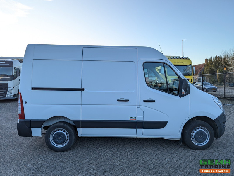 Arrendamiento de Renault Master  Euro6 - Bestelbus L1H2 - Handgeschakeld - Airco - Navigatie - Cruise Control Renault Master  Euro6 - Bestelbus L1H2 - Handgeschakeld - Airco - Navigatie - Cruise Control: foto 20