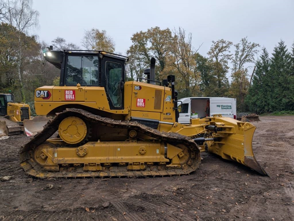 Bulldozer CAT D 6 LGP: foto 8