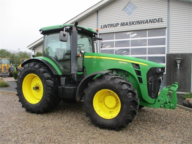 Tractor John Deere 8345R Med frontlift: foto 16