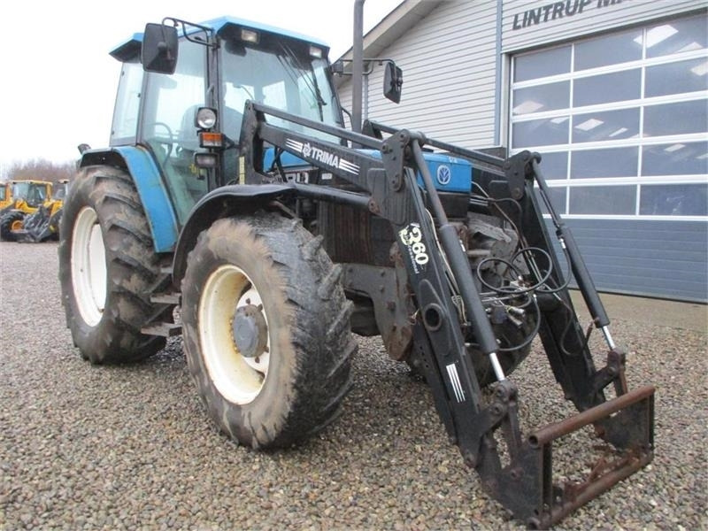 Tractor New Holland 7740 SLE Turbo Med frontlæsser og frontlift.: foto 16