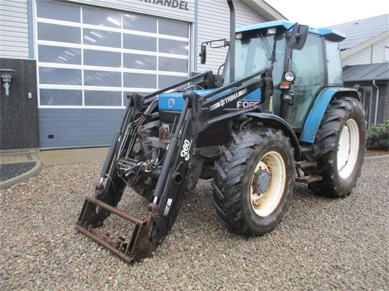 Tractor New Holland 7740 SLE Turbo Med frontlæsser og frontlift.: foto 12