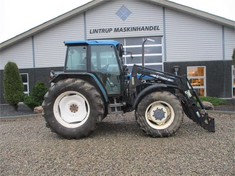 Tractor New Holland 7740 SLE Turbo Med frontlæsser og frontlift.: foto 15