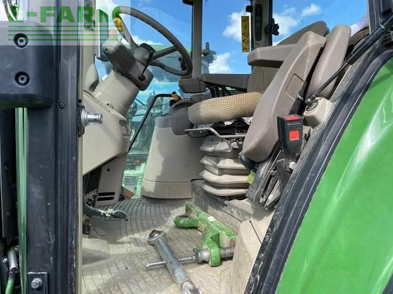 Tractor John Deere 6110m: foto 6