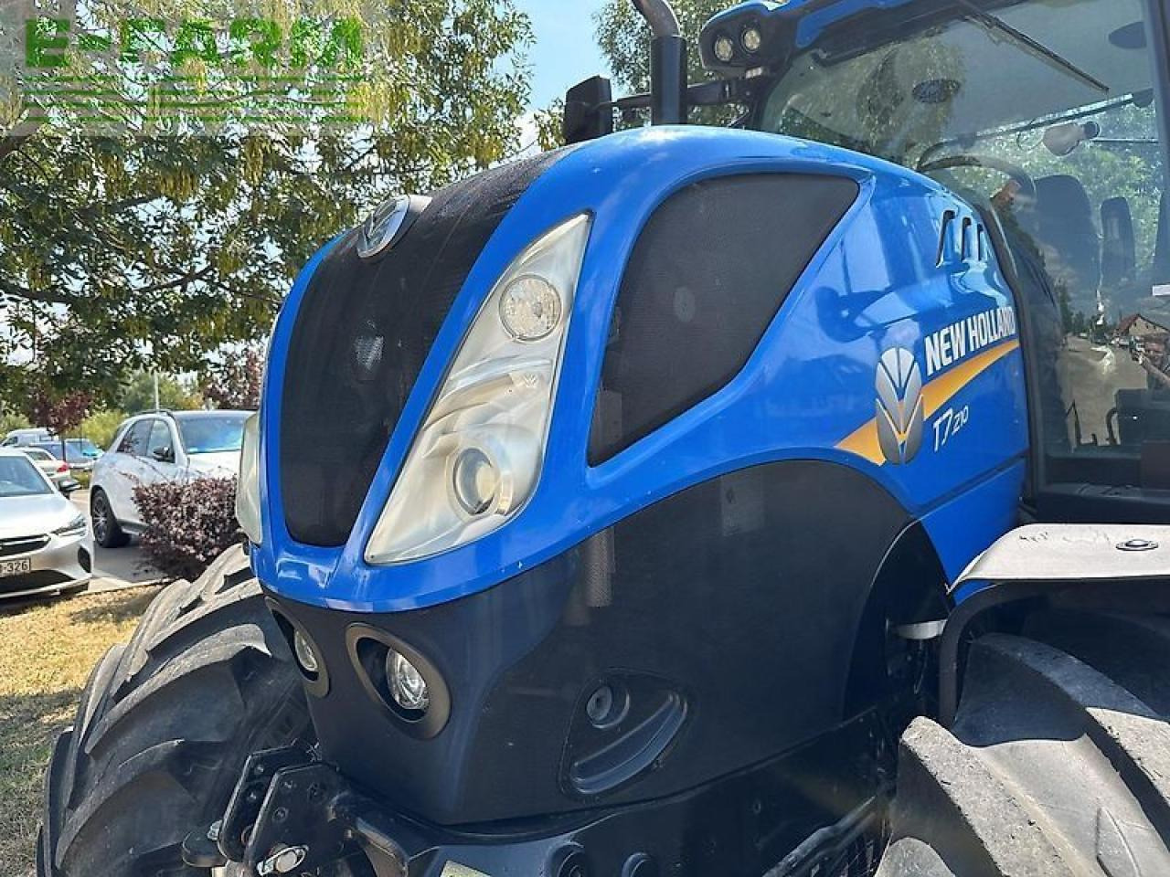 Tractor New Holland t7.210: foto 10