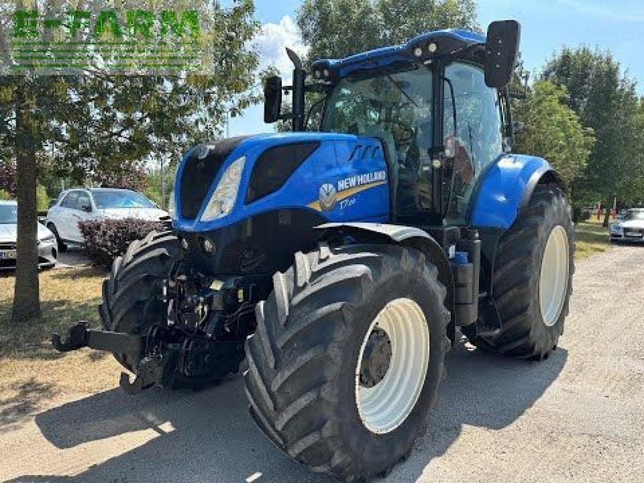 Tractor New Holland t7.210: foto 41