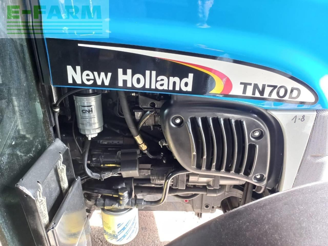 Tractor New Holland tn-d 70 a D: foto 11