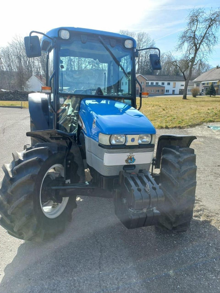 Tractor New Holland tn-d 70 a D: foto 6