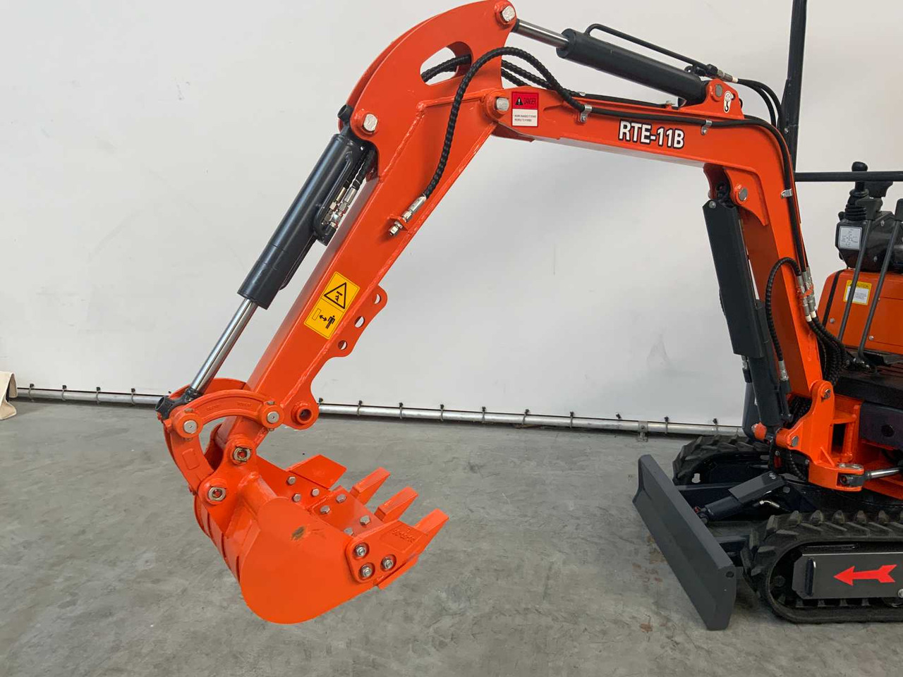 Miniexcavadora RTE 11B: foto 10