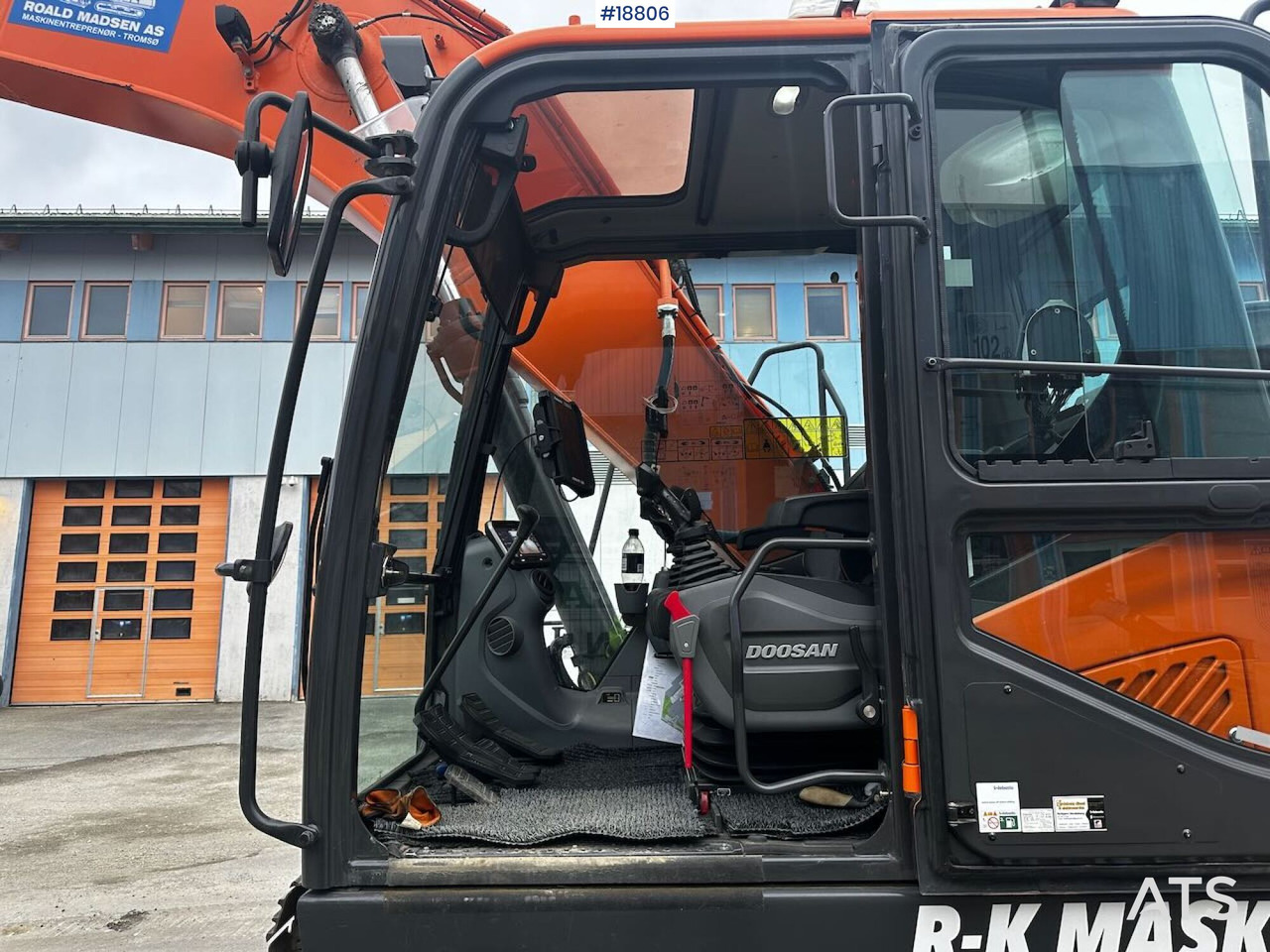 Excavadora Doosan DX225LC: foto 44