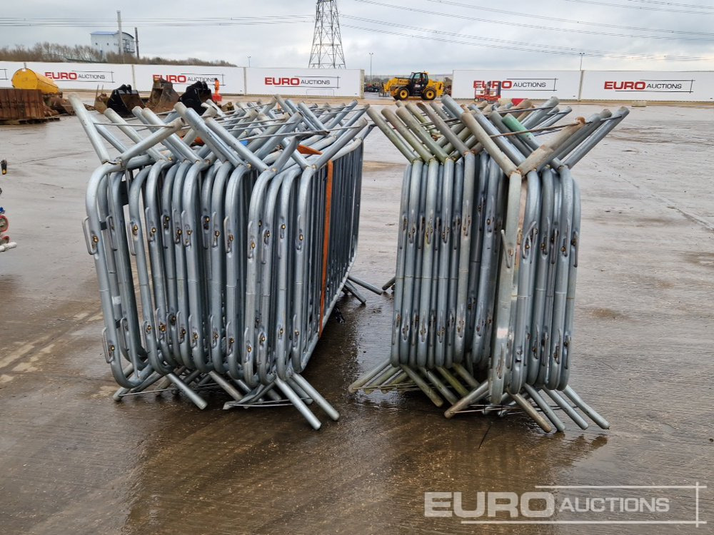 Equipo de construcción Bundle of Metal Pedestrian Safety Barriers (2 of): foto 6