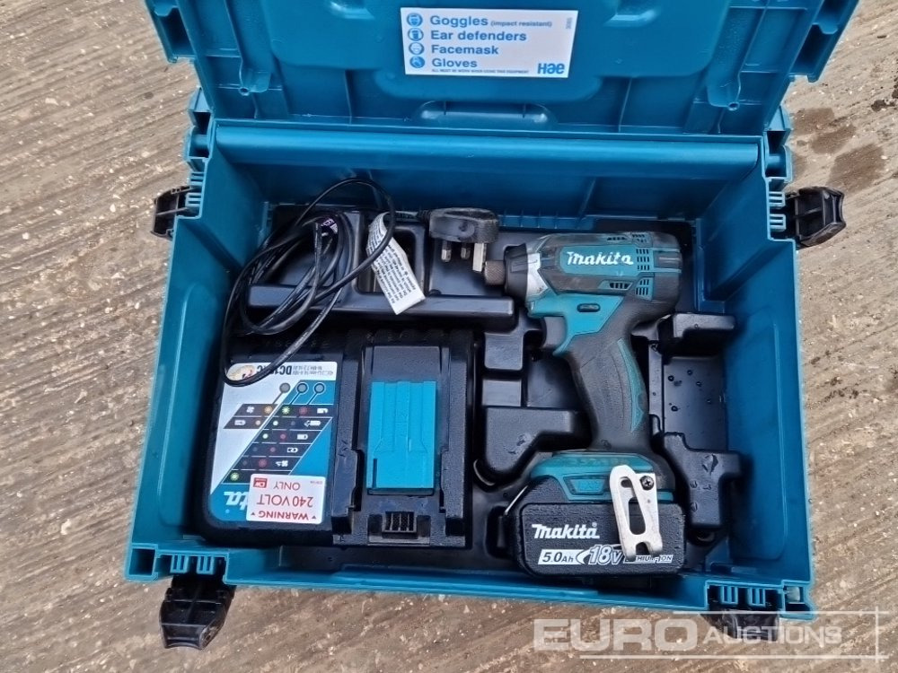 Equipo de construcción Makita 110Volt Impact Gun, 110Volt Hammer Drill, Battery Impact Gun (2 of), Battery Hammer Drill, Spectra Laser Level: foto 7