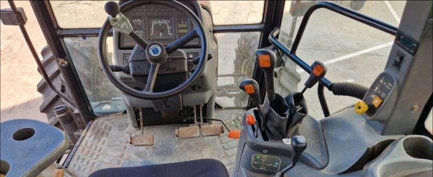 Tractor Trattore usato New Holland TS 110: foto 6