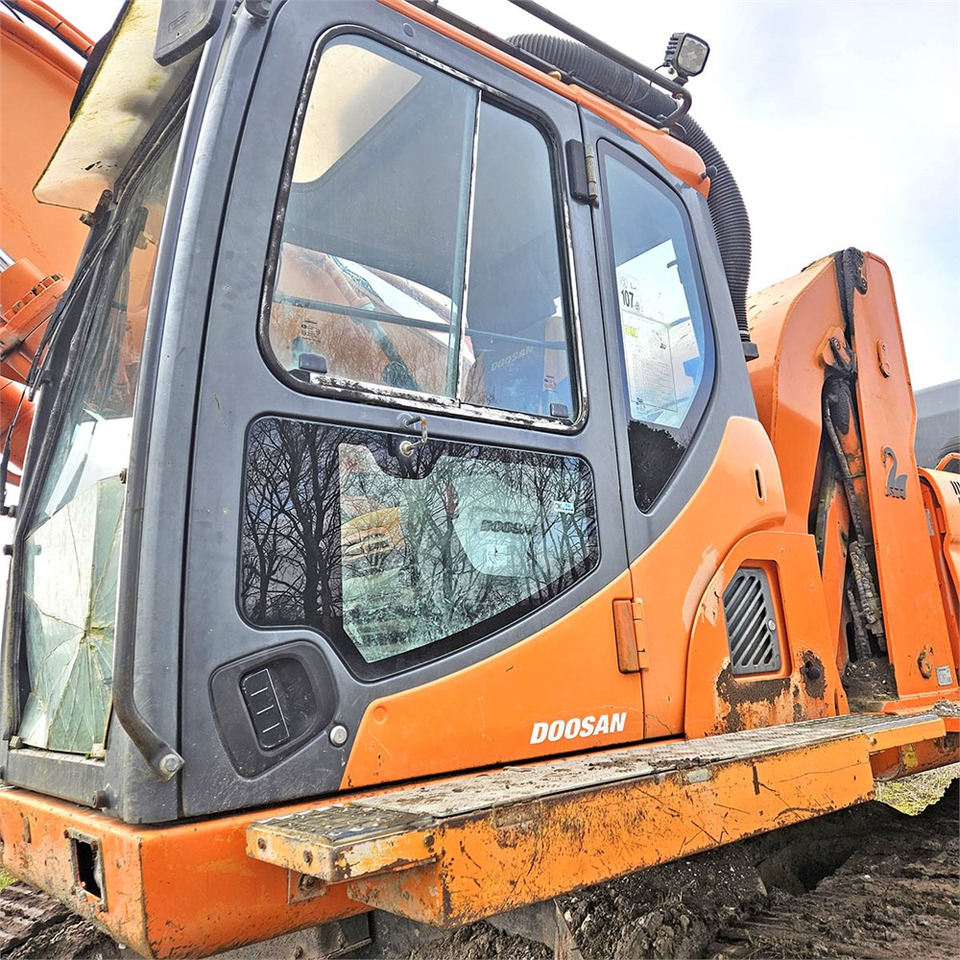 Excavadora de cadenas Doosan DX490 LC-3: foto 19