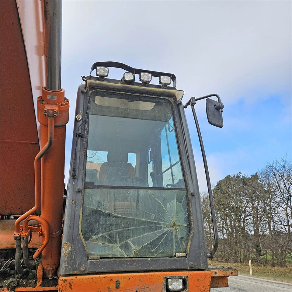 Excavadora de cadenas Doosan DX490 LC-3: foto 30