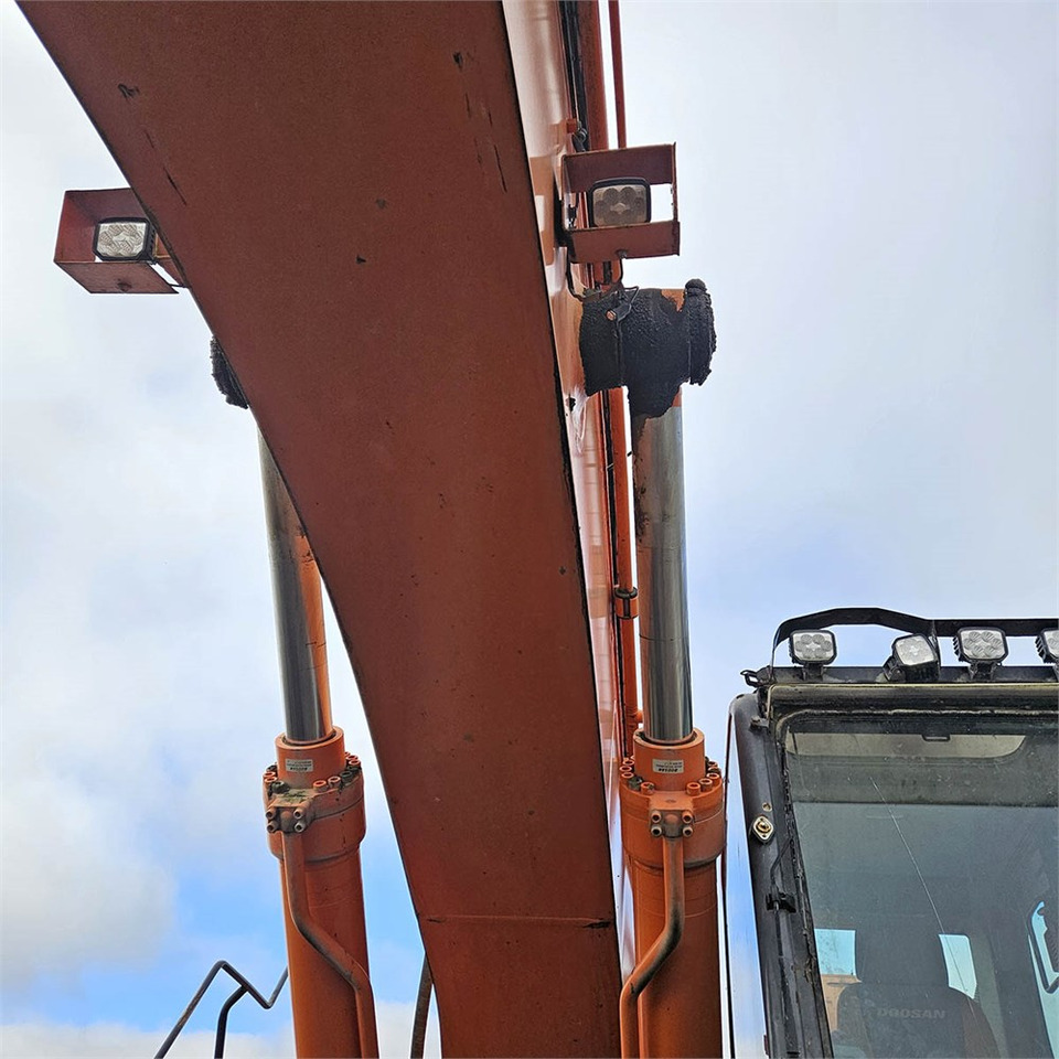 Excavadora de cadenas Doosan DX490 LC-3: foto 35